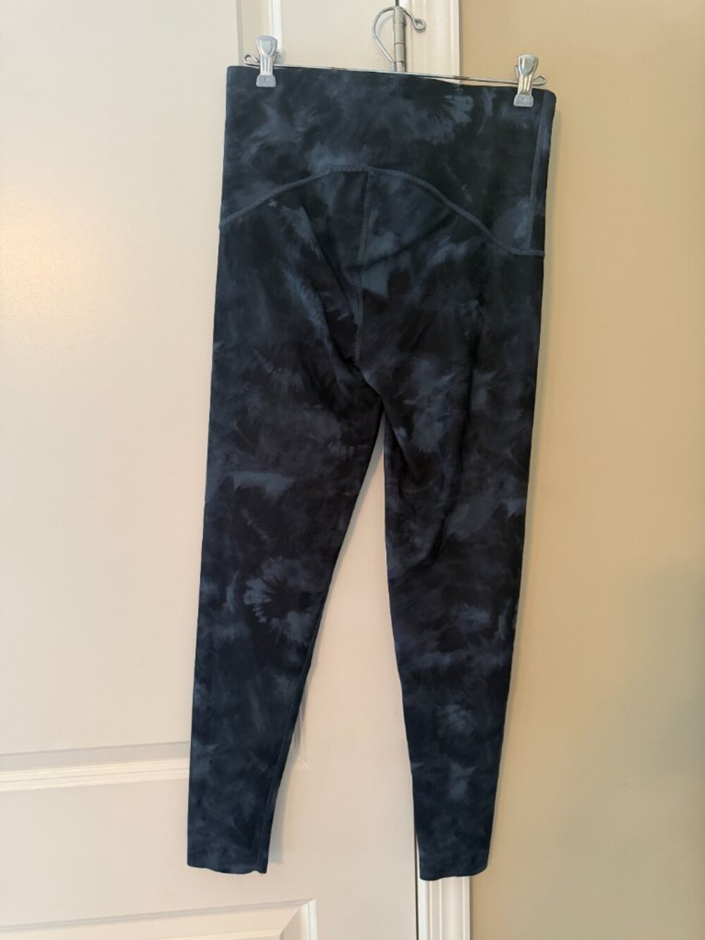 PAIR of SPANX Booty Boost Camo Leggings | High Waisted Shaping | Size LG - Picture 5 of 9